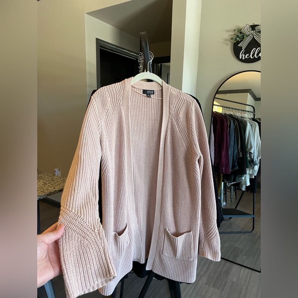 Ana cute cardigan